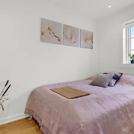 Prázdninový dům Awesome In Vggerlse With Wifi And 5 Bedrooms *